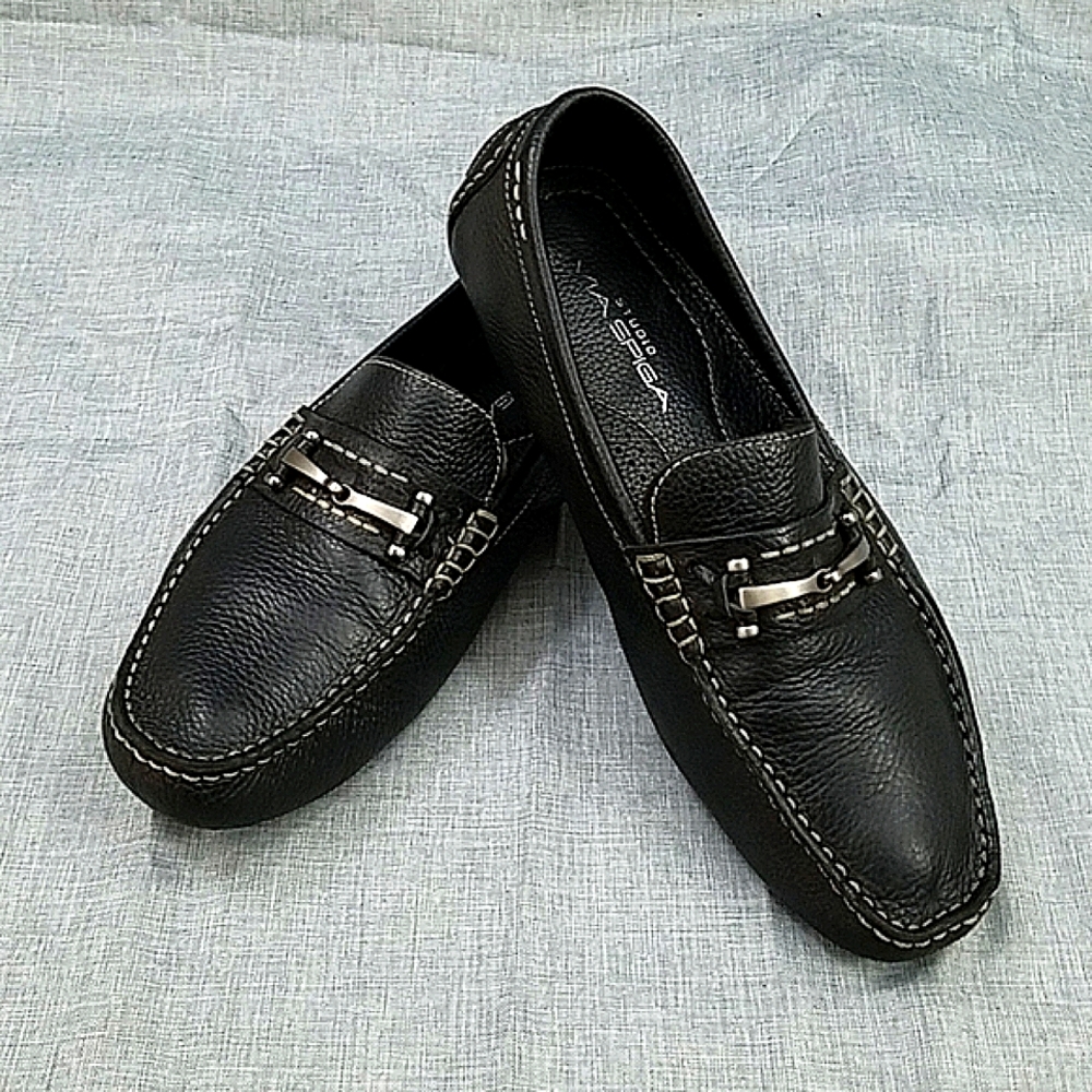 Via Spiga "Drive Away' black leather loafers, slip-on, men's size 10.5M